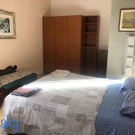 Villa Le Vignole Ameno Habitación foto